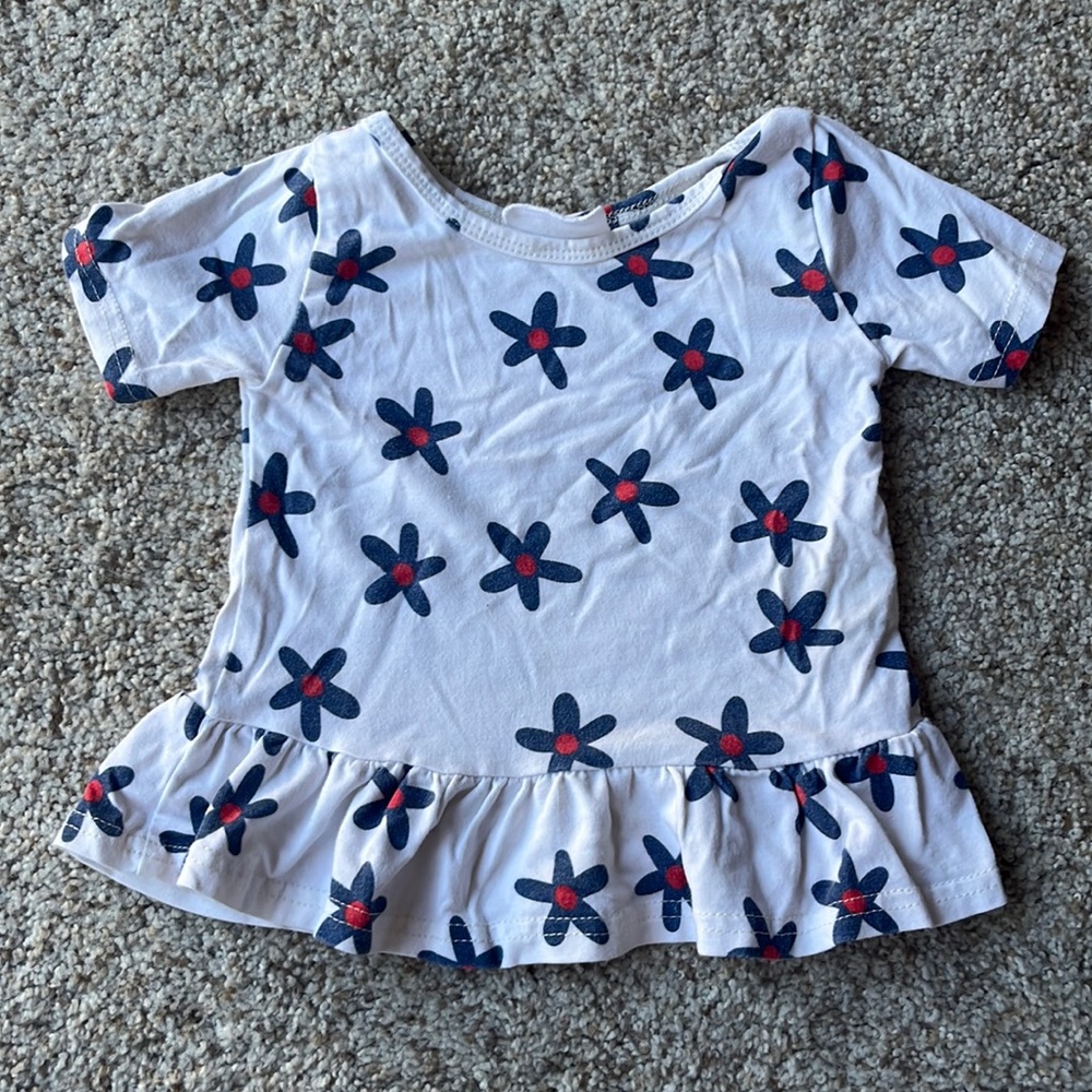 Vivie & Ash Floral Peplum Top